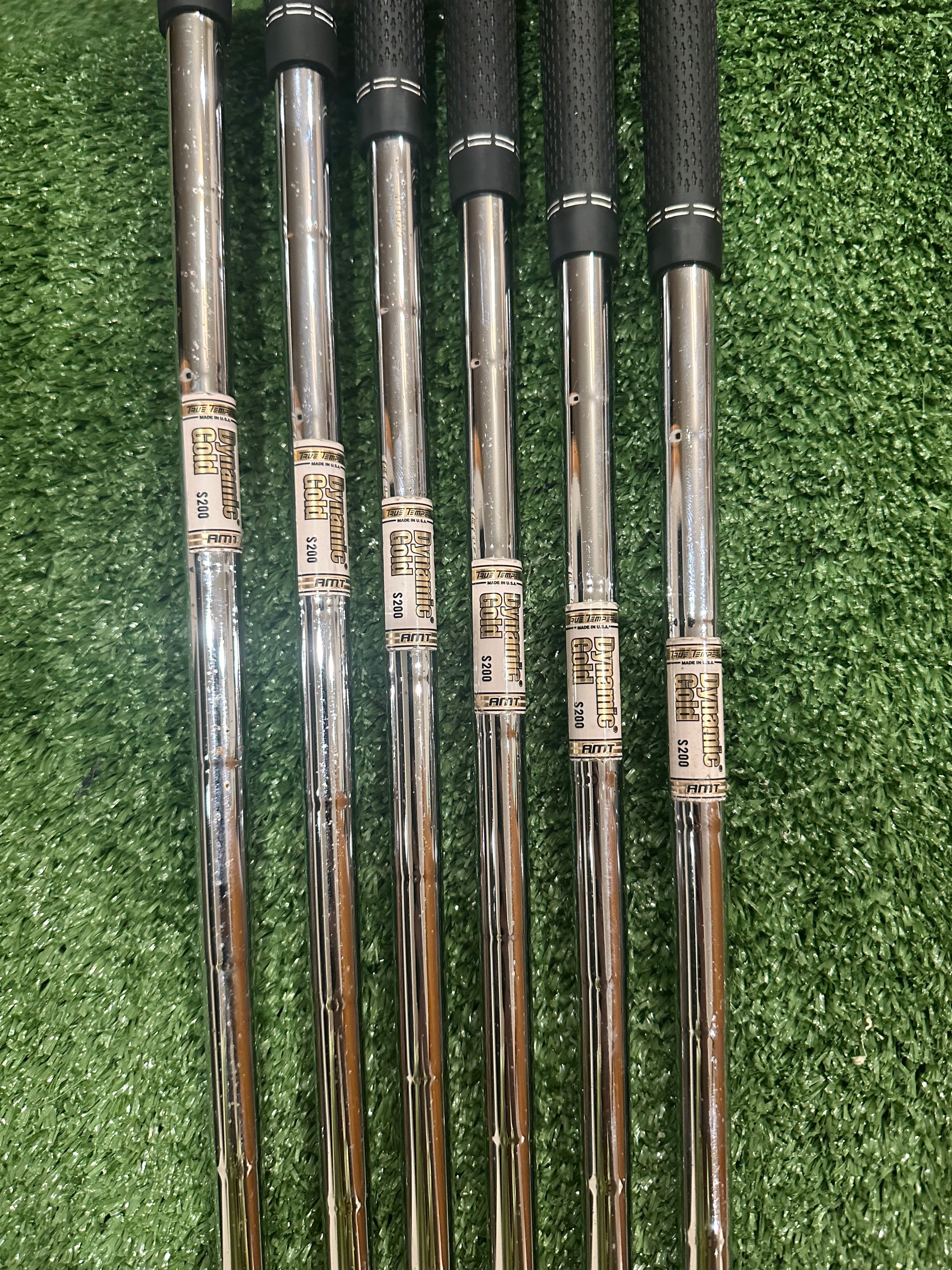 Titleist AP2 716