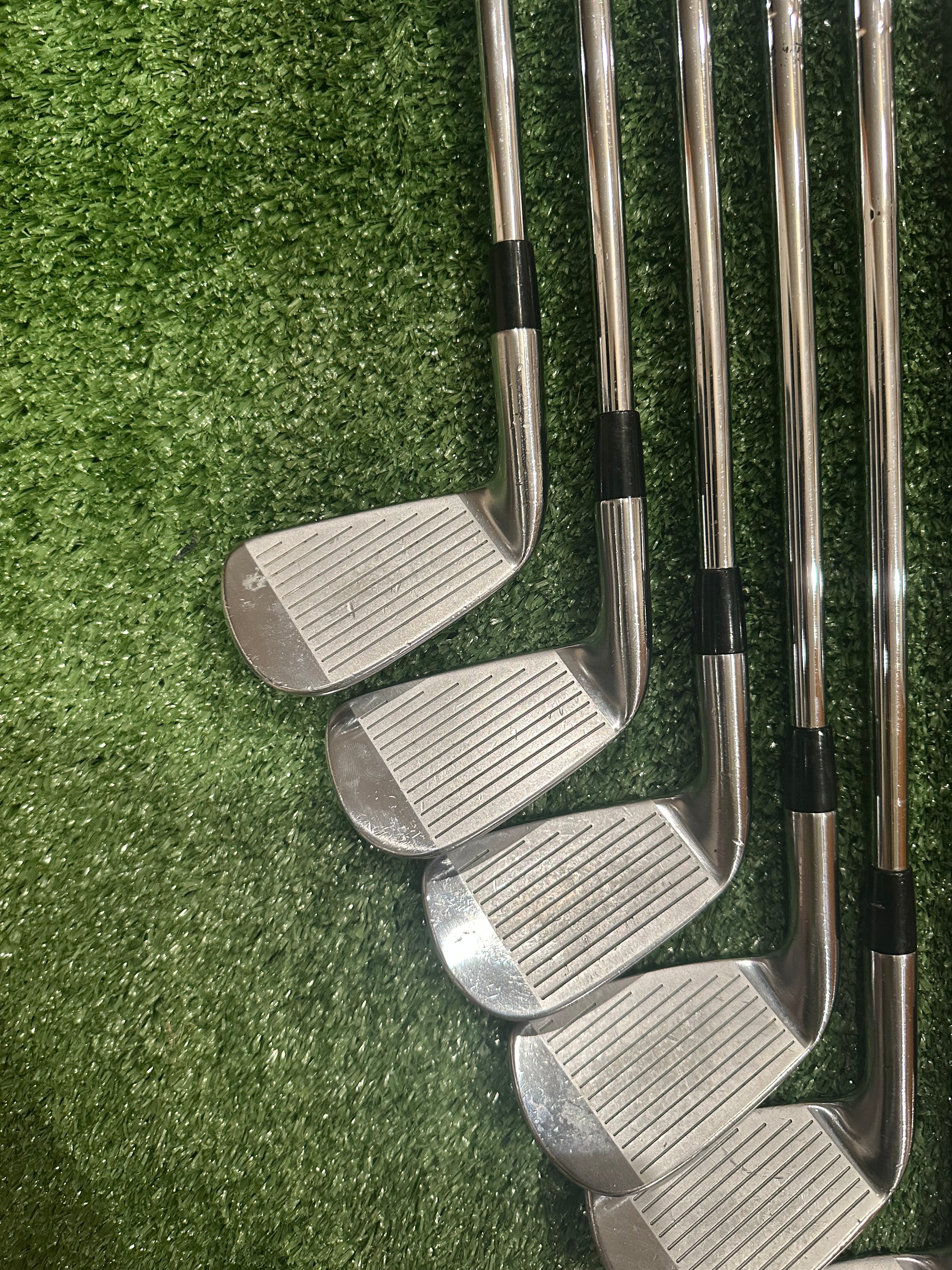 Titleist AP2 716