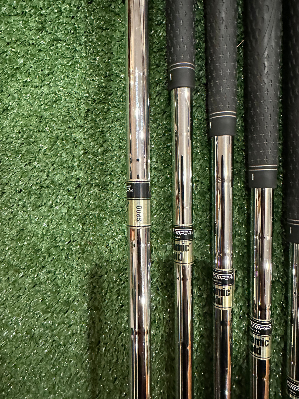 Titleist AP2 710